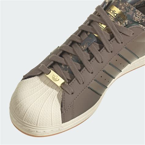 adidas superstar shoes brown